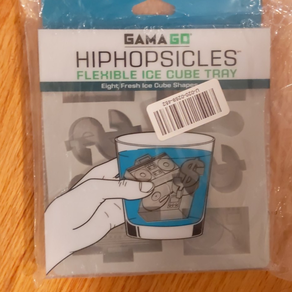 Hip-hop ice cube tray